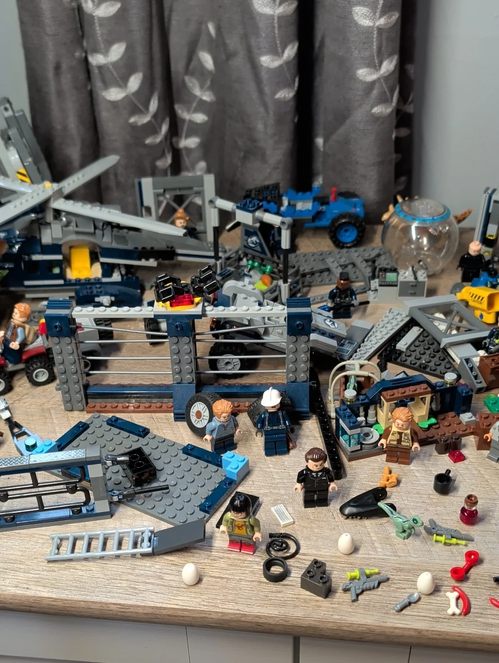 Lego Jurassic World GIANT Lot!! Now Includes Jurassic World Mansion!